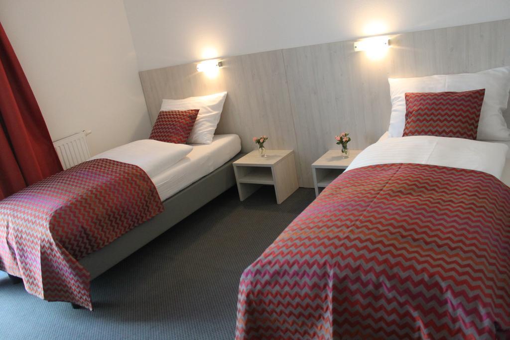 Best Sleep Hotel Spielberg Bei Knittelfeld 외부 사진